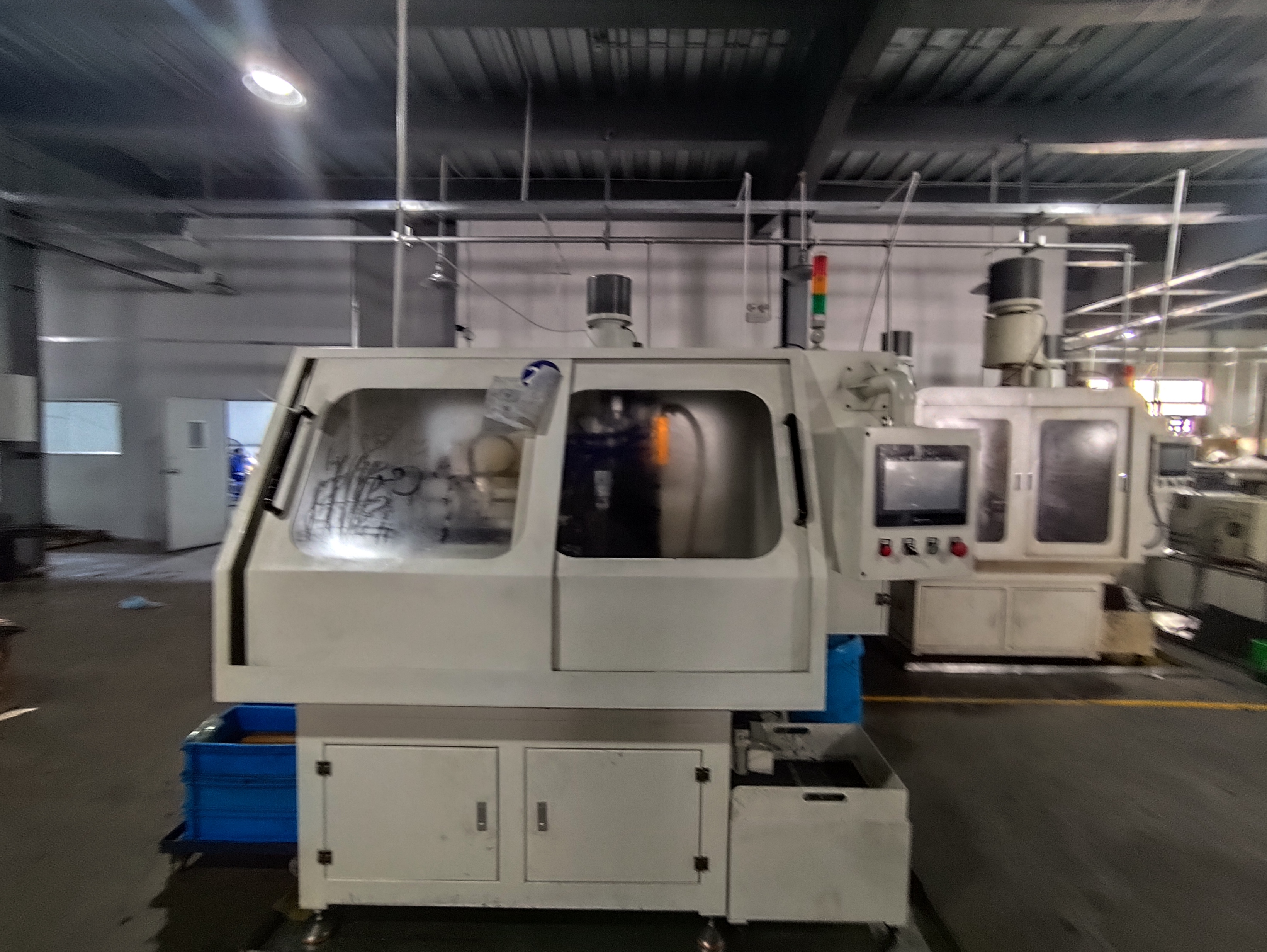 CNC miling machine